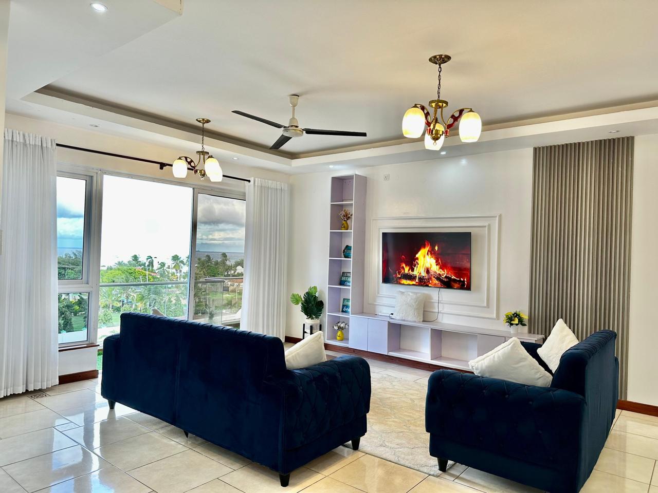 Living room 3